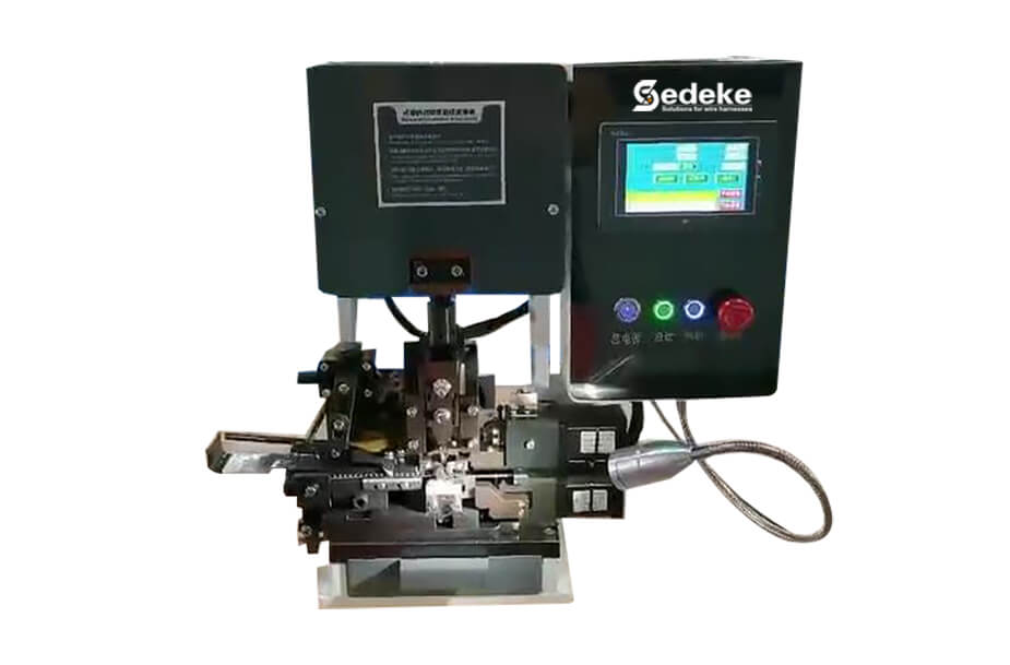 TM15SCE Electrical Stripping and Crimping Machine